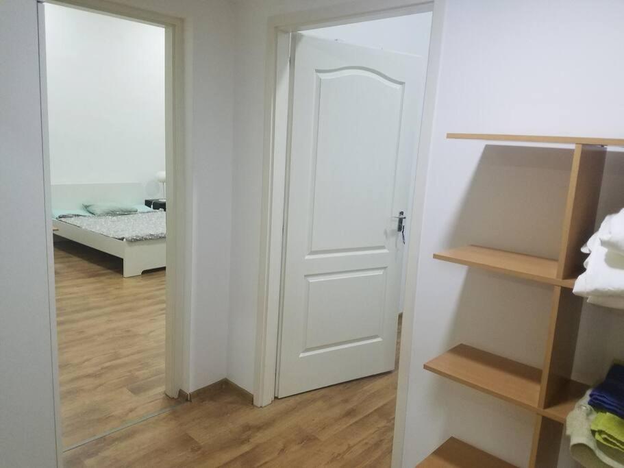 Big Cozy - Skyfall Apartment 3 Bdrm 6 Beds 1&Half Baths Budapeszt Zewnętrze zdjęcie